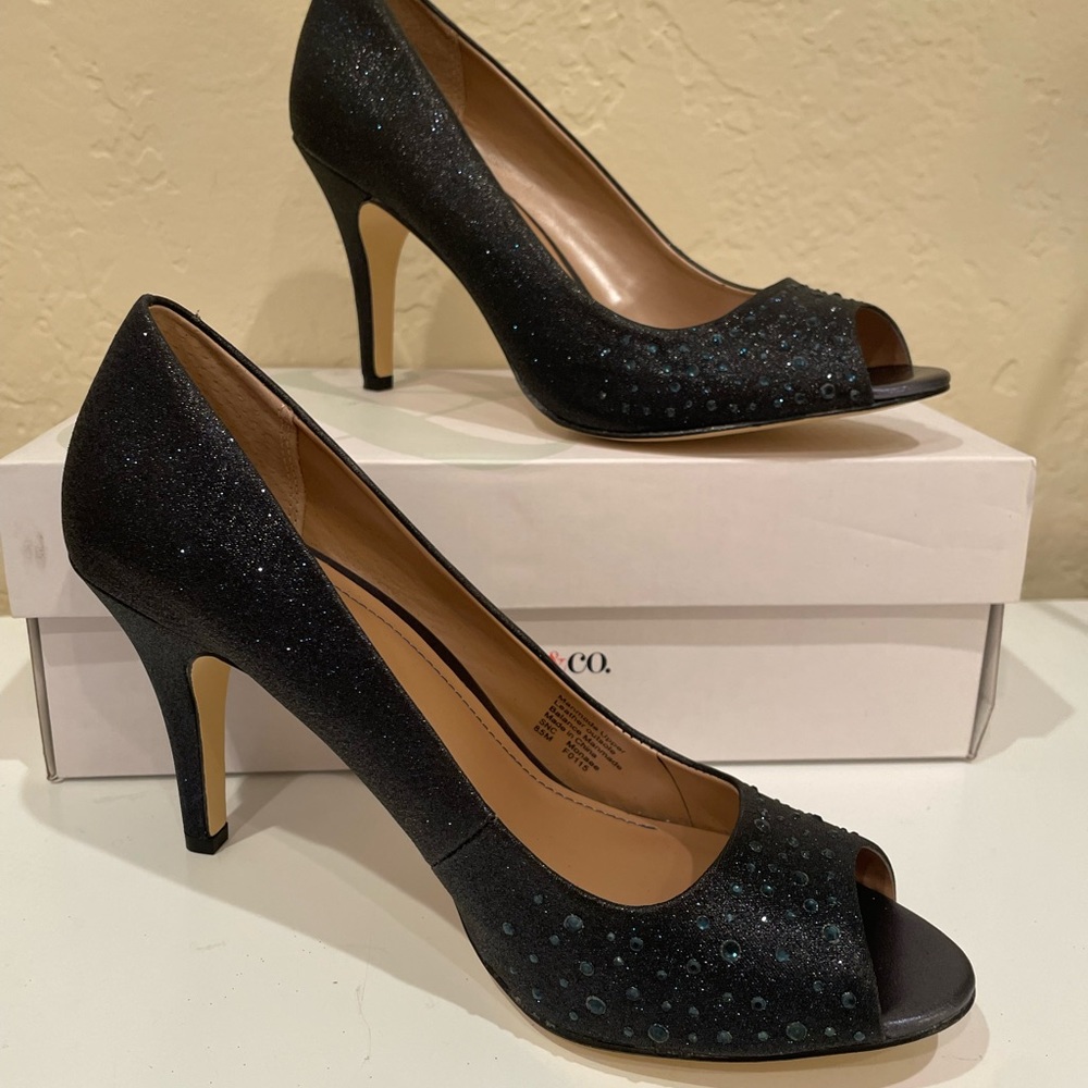 Navy glitter and rhinestone pep toe pumps
